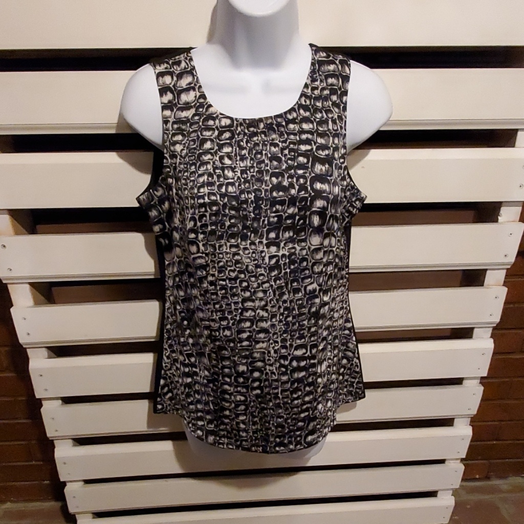 Ann Taylor Blouse 493